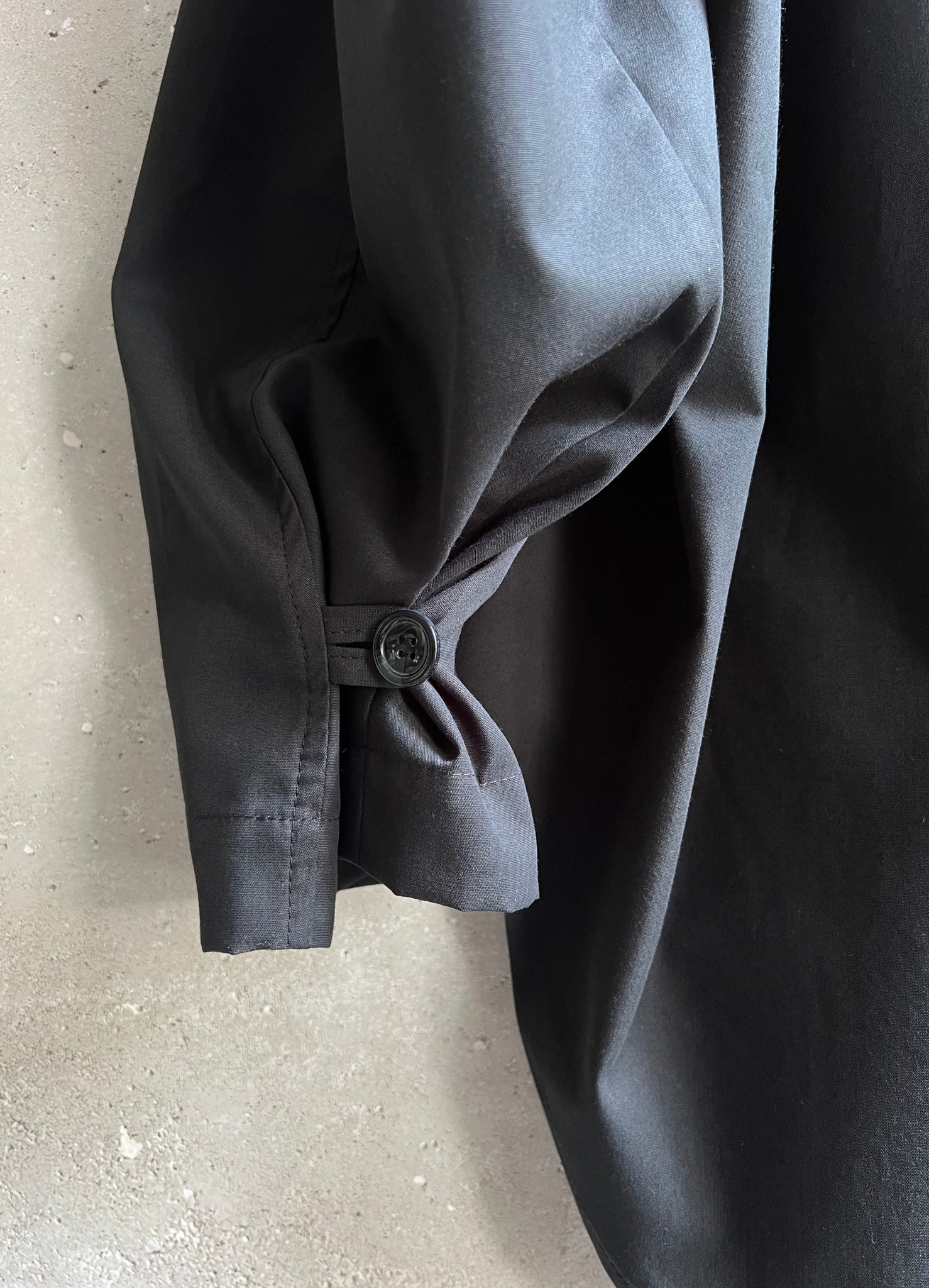 Funnel neck smock black