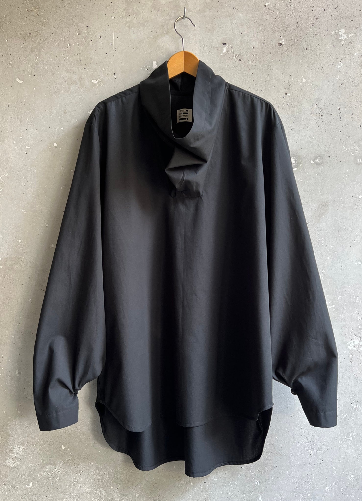 Funnel neck smock black