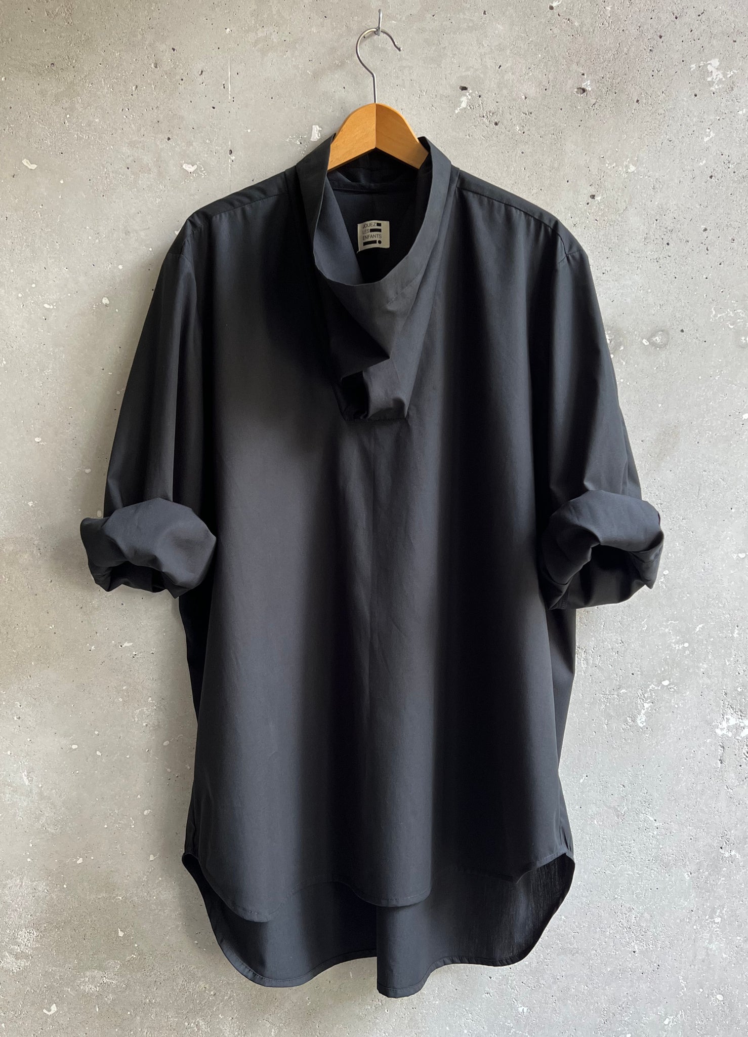 Funnel neck smock black