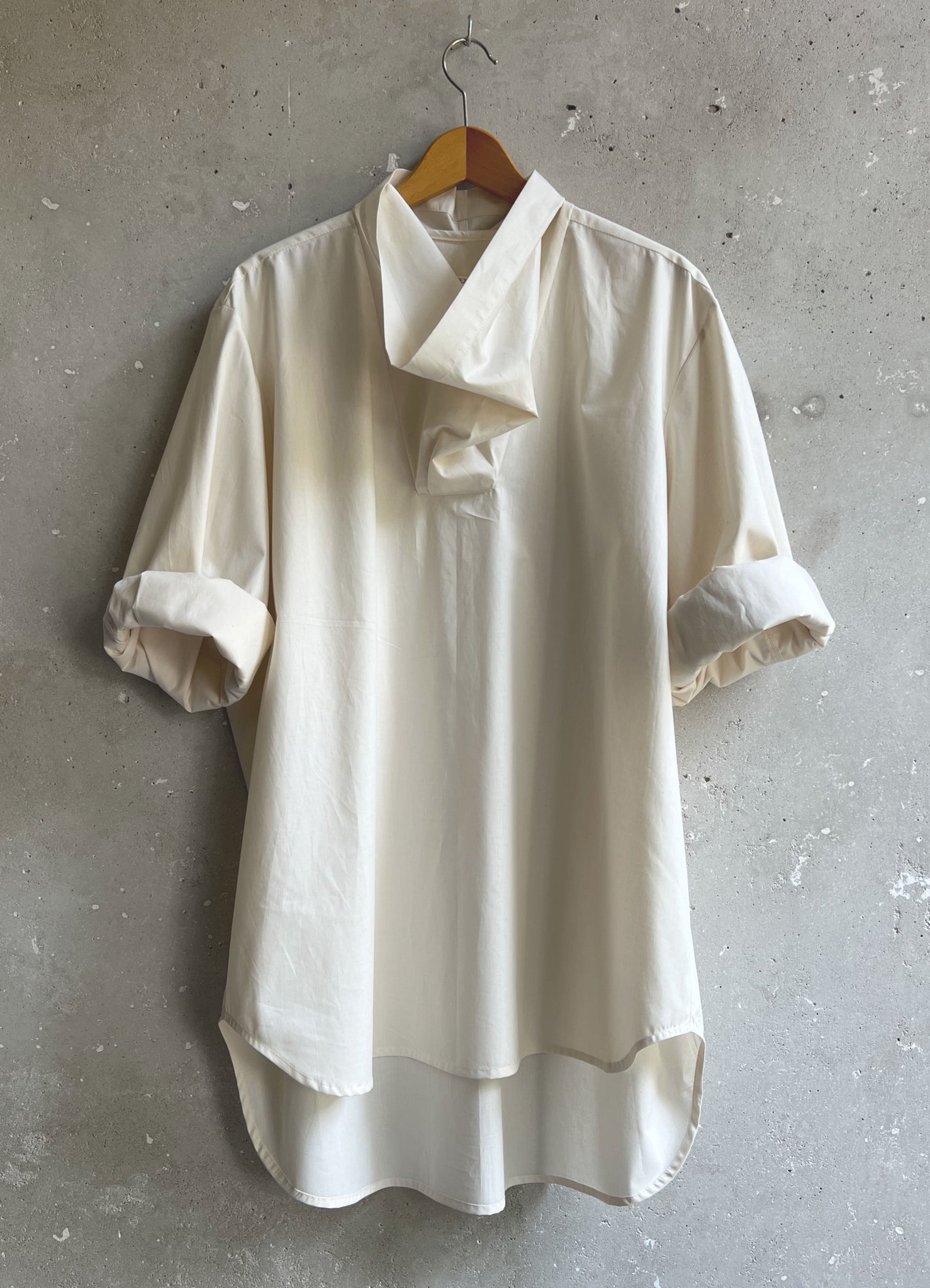 Funnel neck smock natural