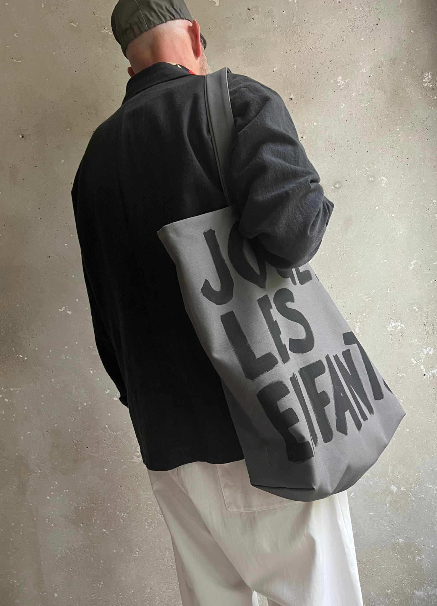 Hand painted tote bag concrete grey