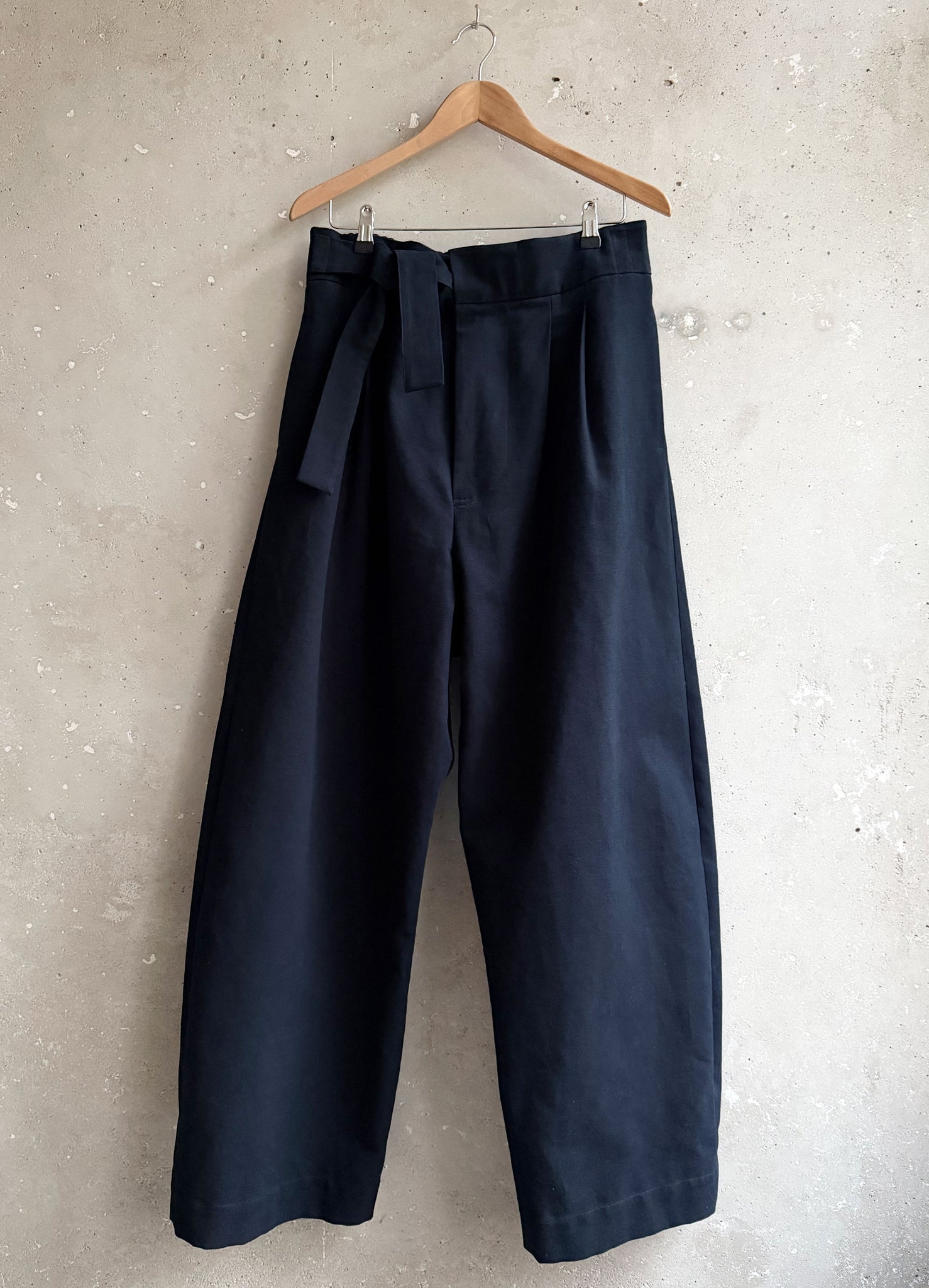 Paris trousers night blue canvas