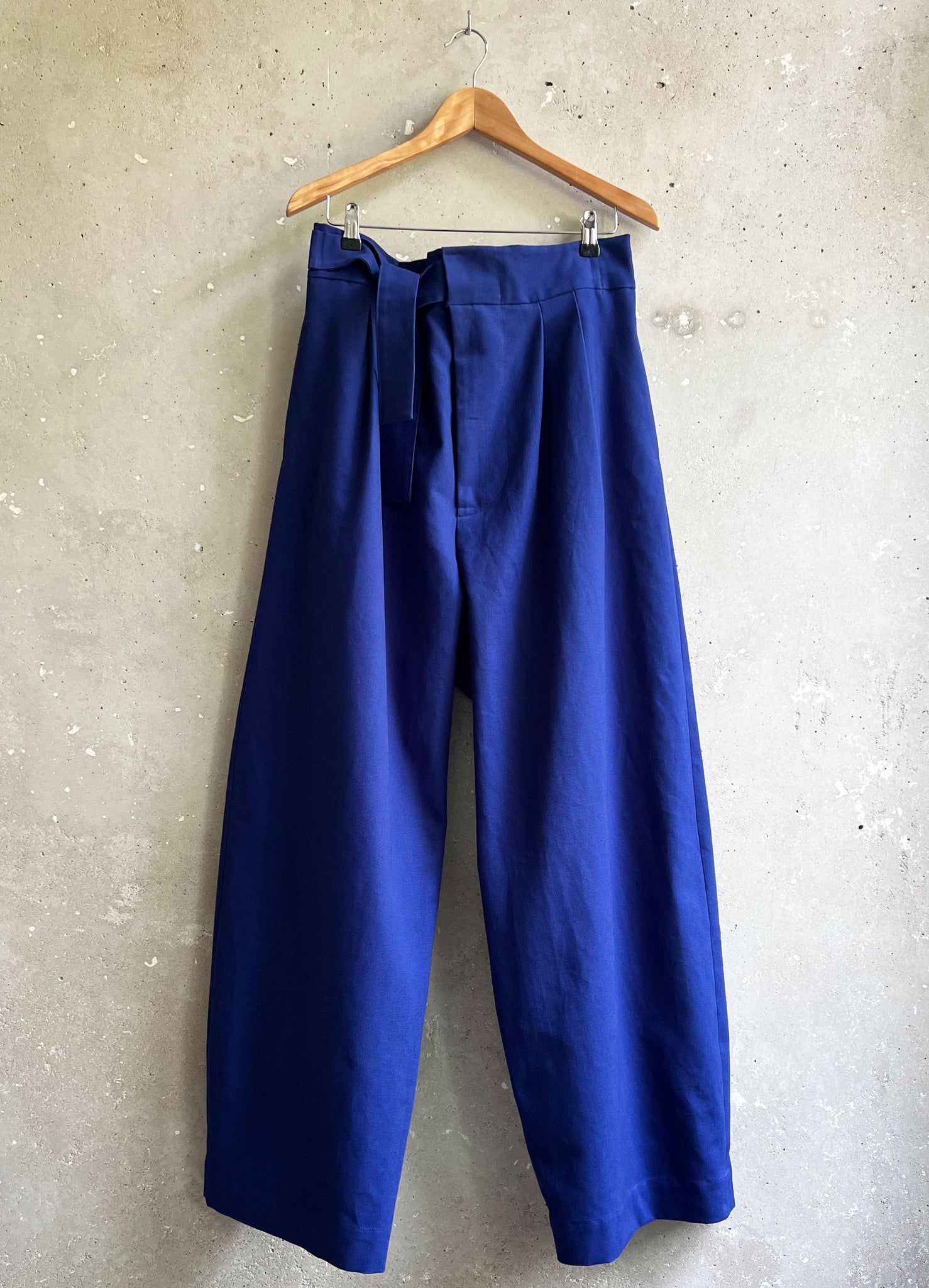 Paris trousers ultra blue canvas