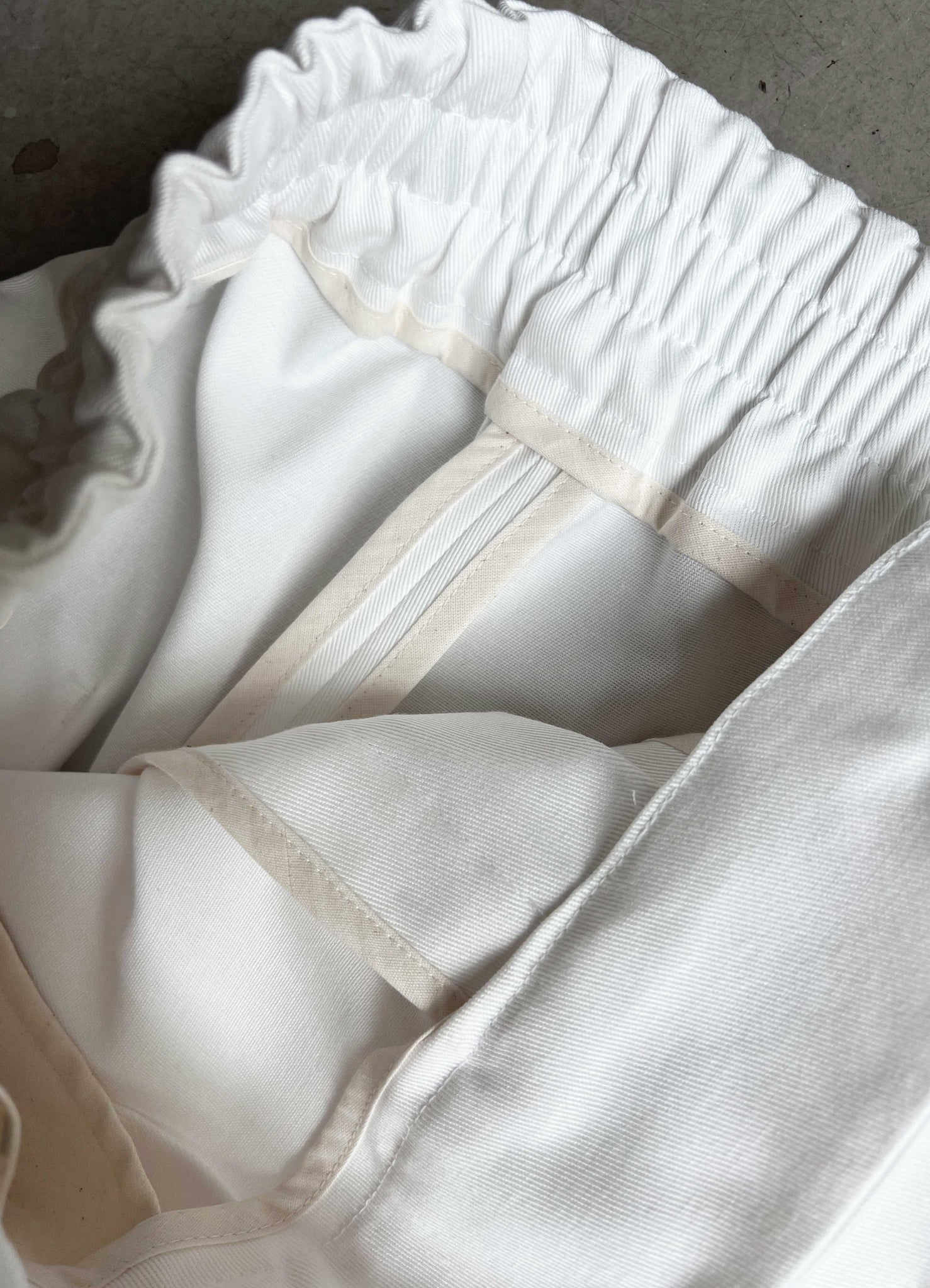 Paris trousers white