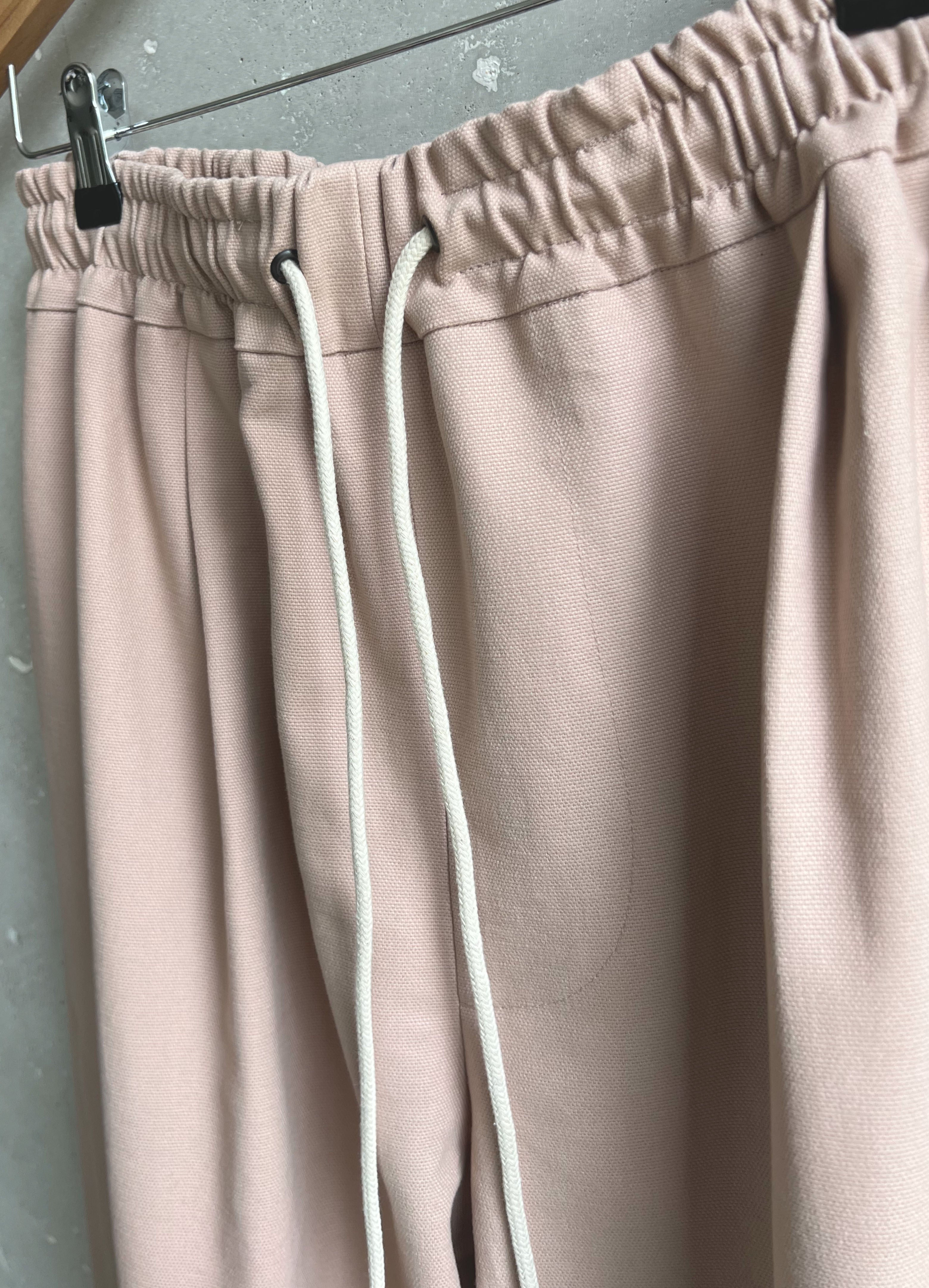 【コットンリネン】Berluti　Slacks Pants　薄ピンク　46　春夏 25-90809-100a.jpg