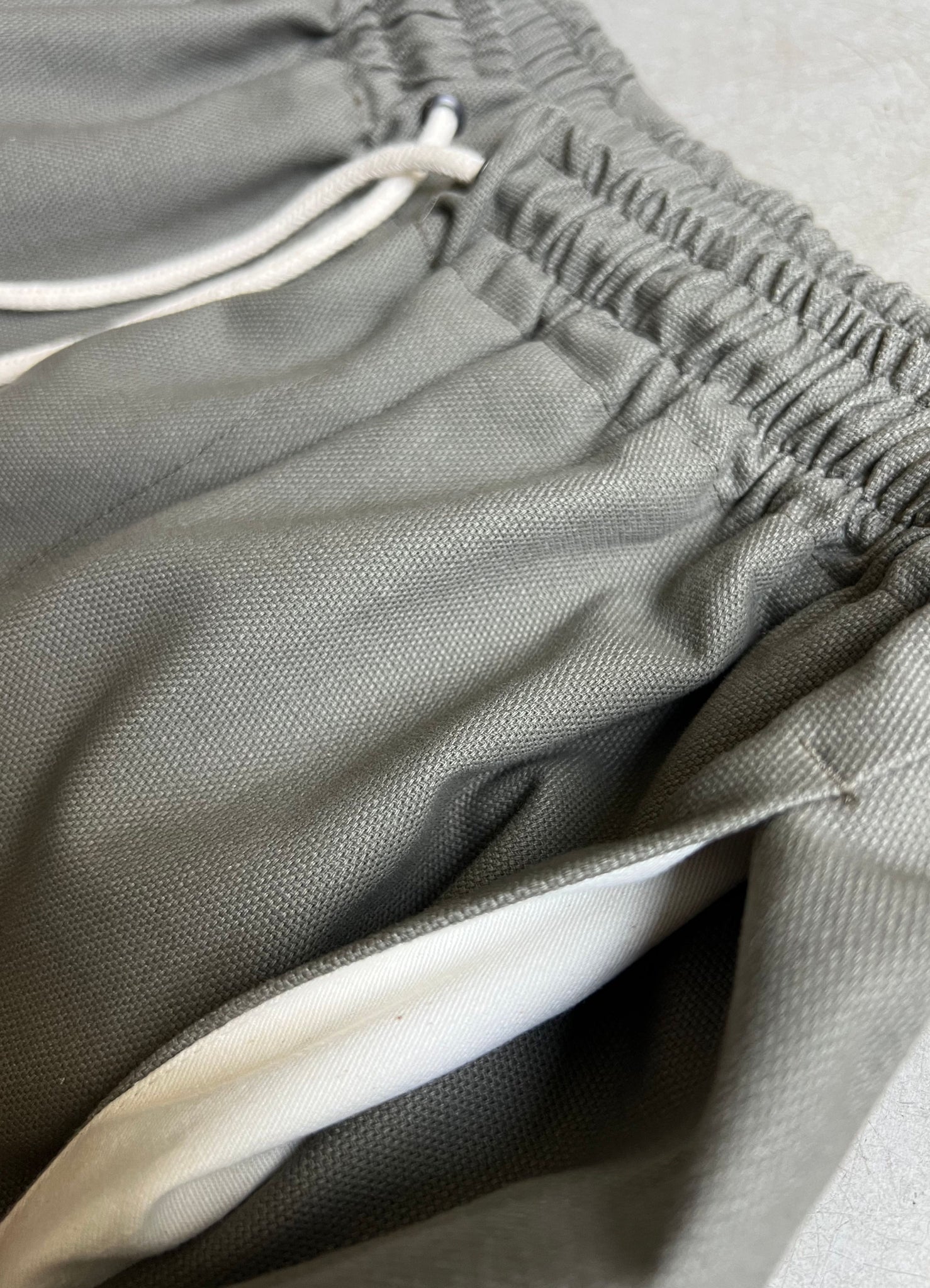 Soft Suit pants olive grey canvas