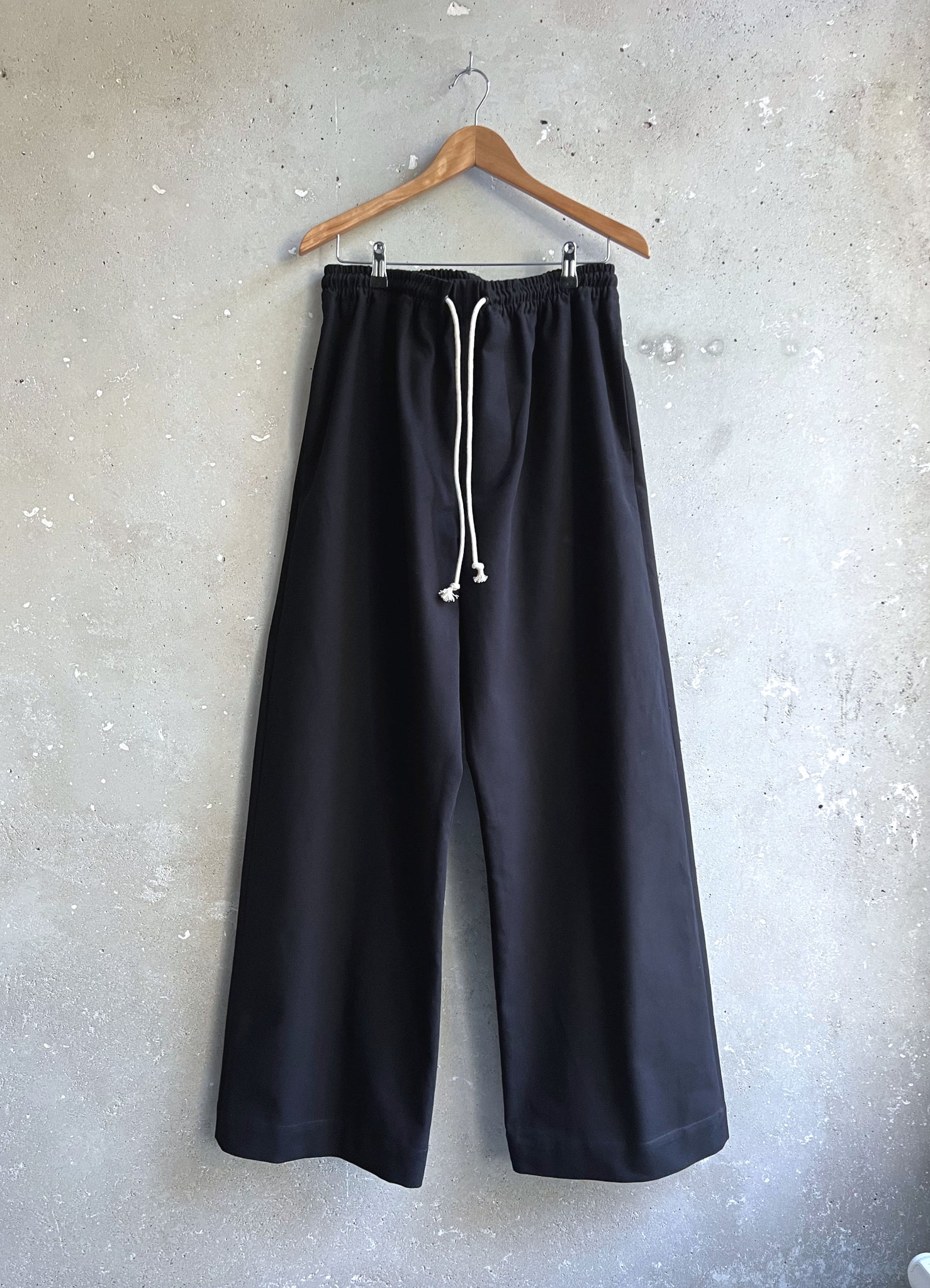 Grand pants black canvas