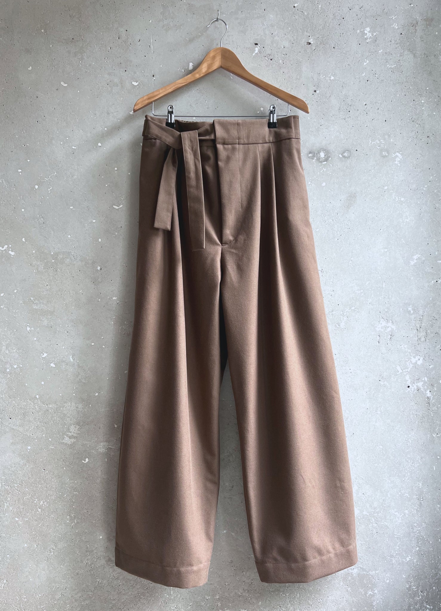 Paris trousers milk chocolate moleskin