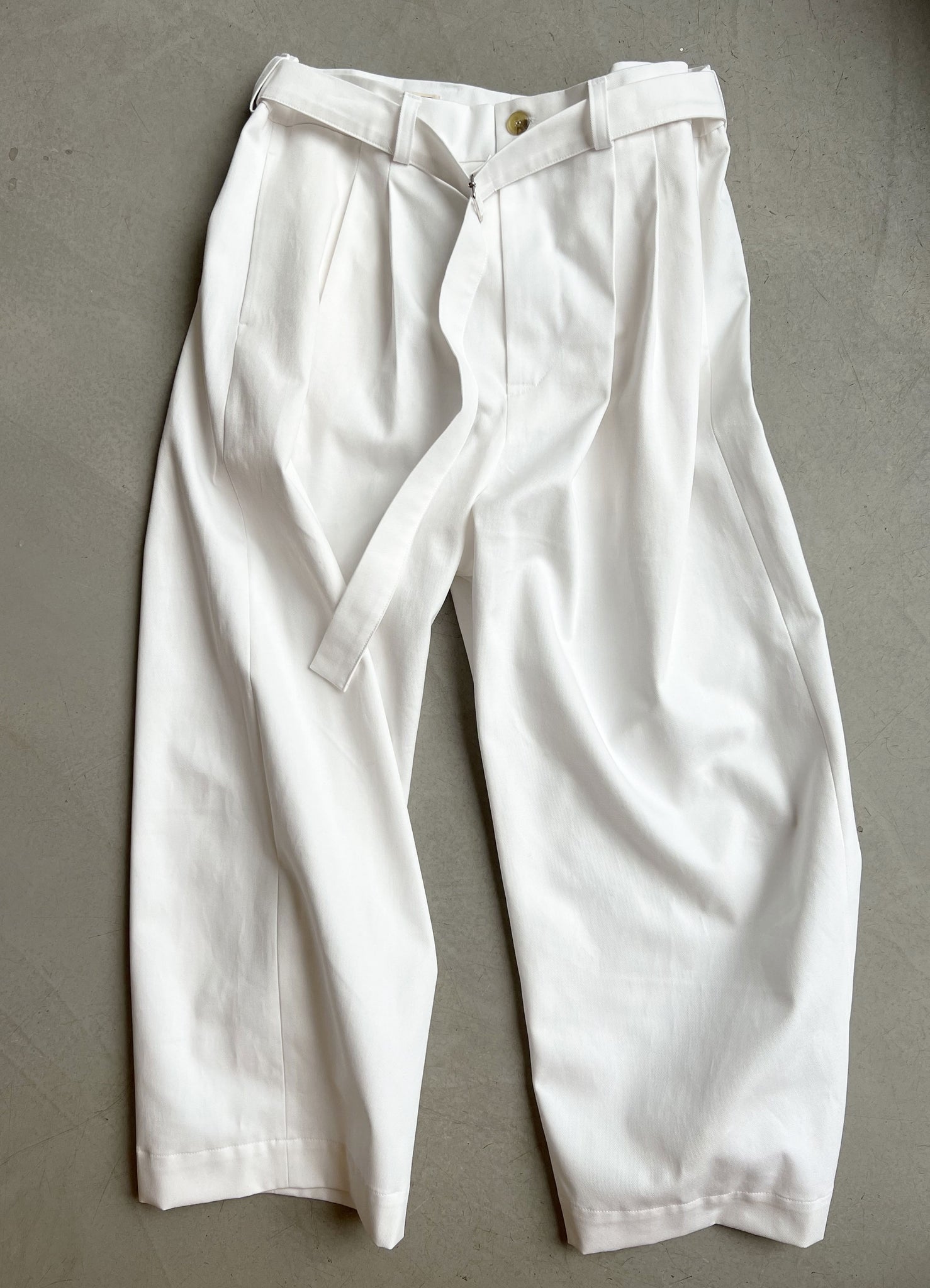 Paris trousers white
