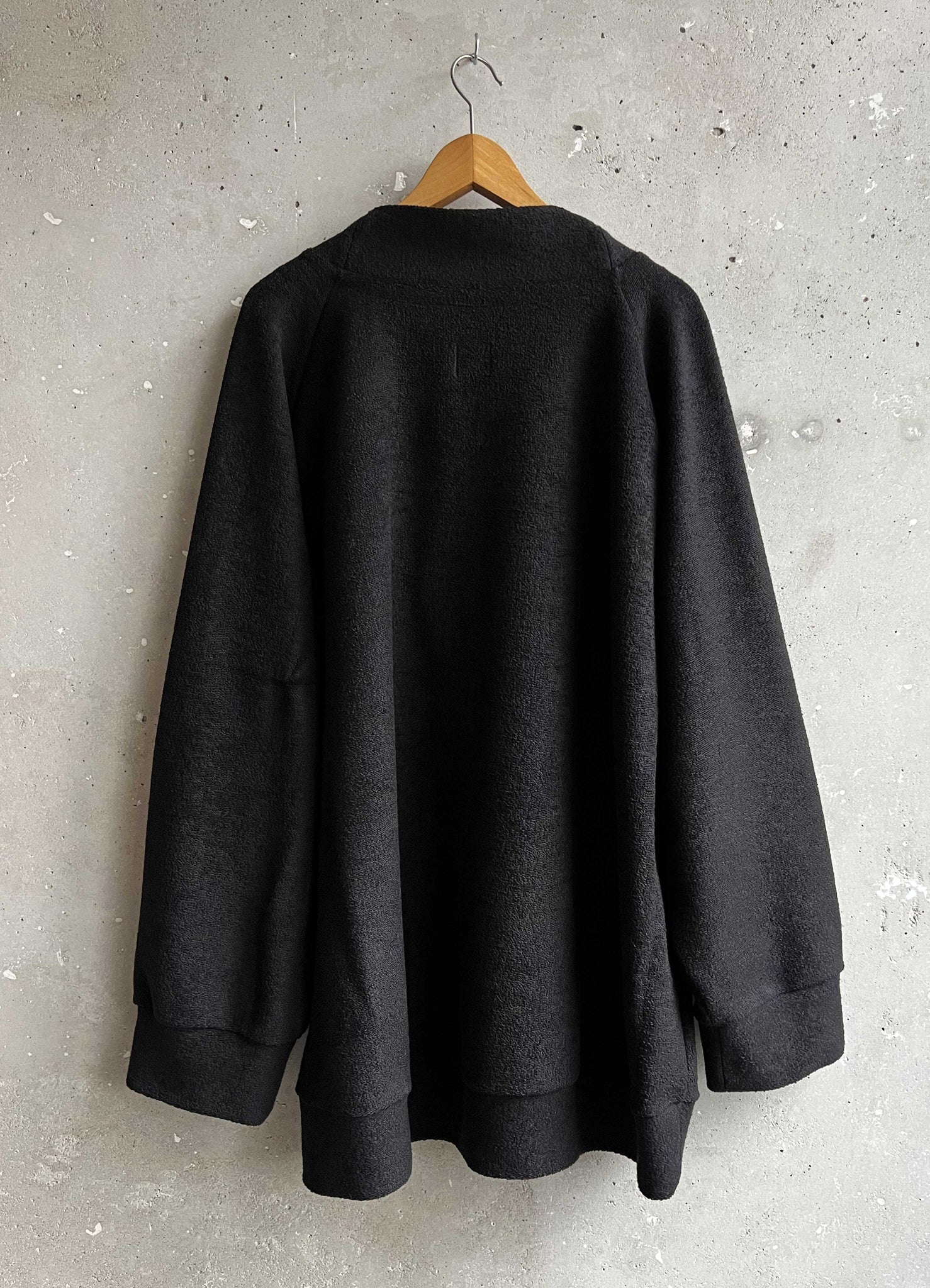 Cricket sweater black